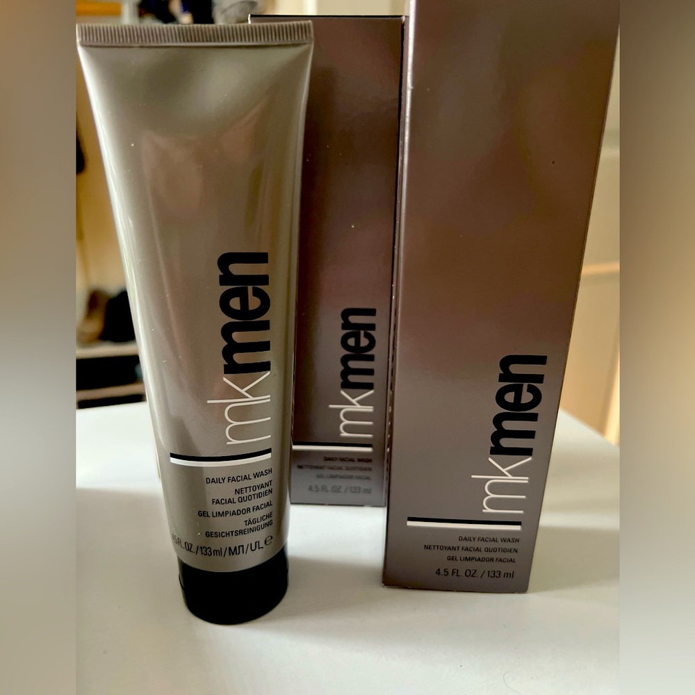 Marykay Mens Daily Face Wash